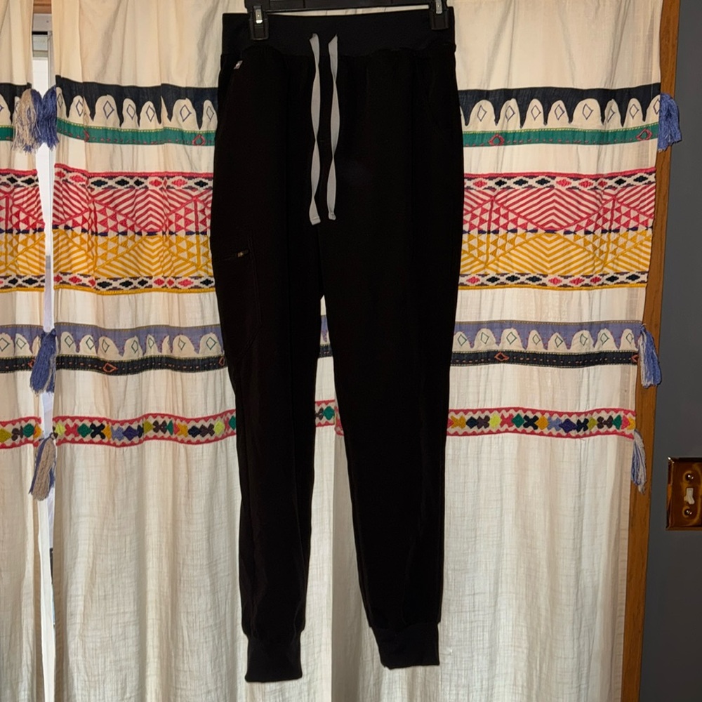 Figs high waisted joggers-small zamora